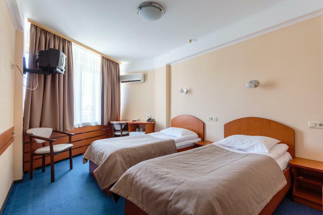 Tourist Hotel Complex Kyiv Exterior foto